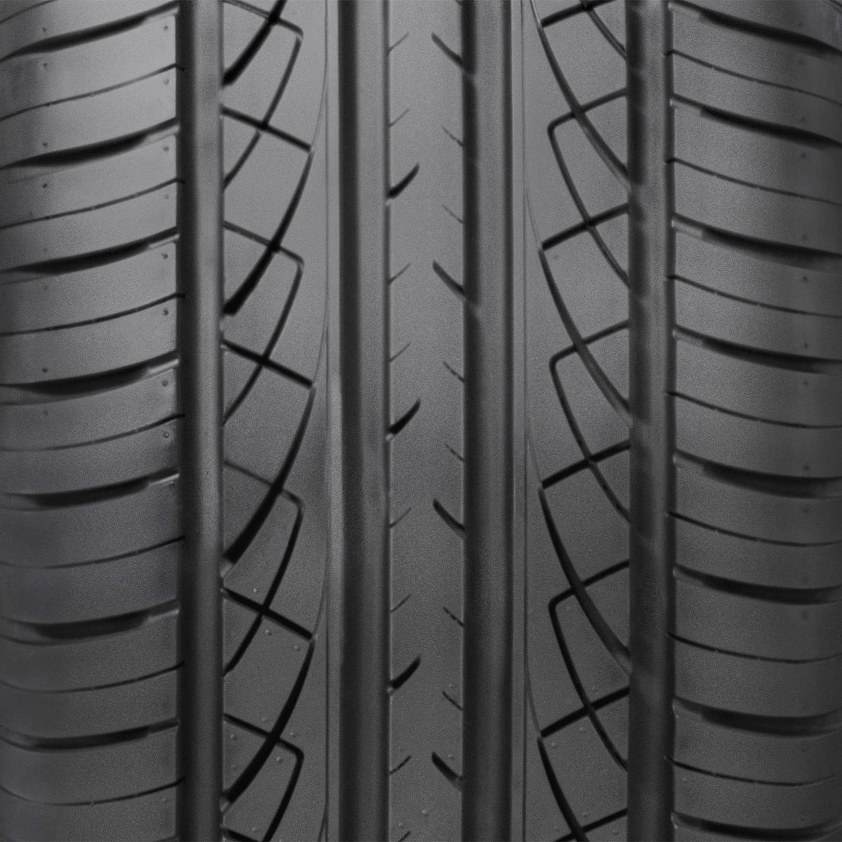 235/40ZR18 95Y XL Tire Q91043